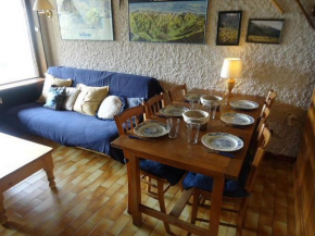 Duplex à La Clusaz avec cheminée et balcon, 2 ch, parking - FR-1-459-12